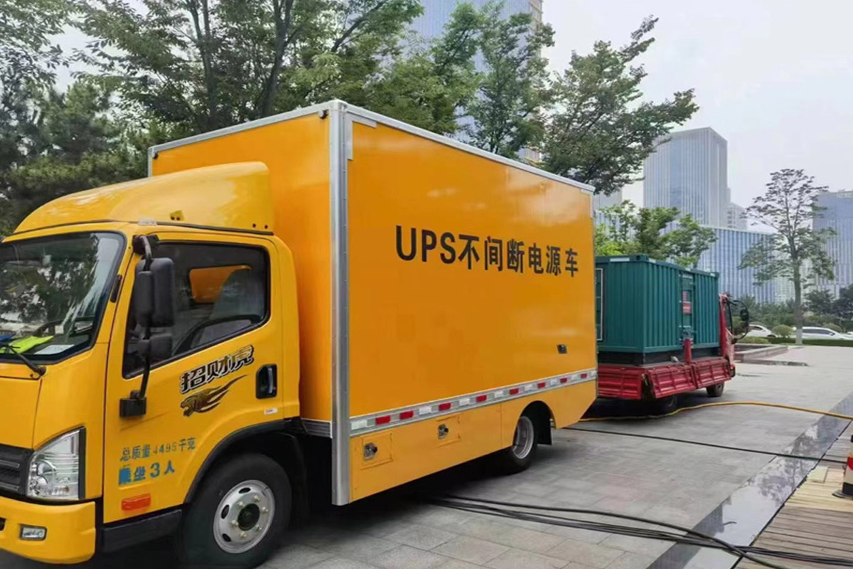 雨花台发电机租赁施工现场