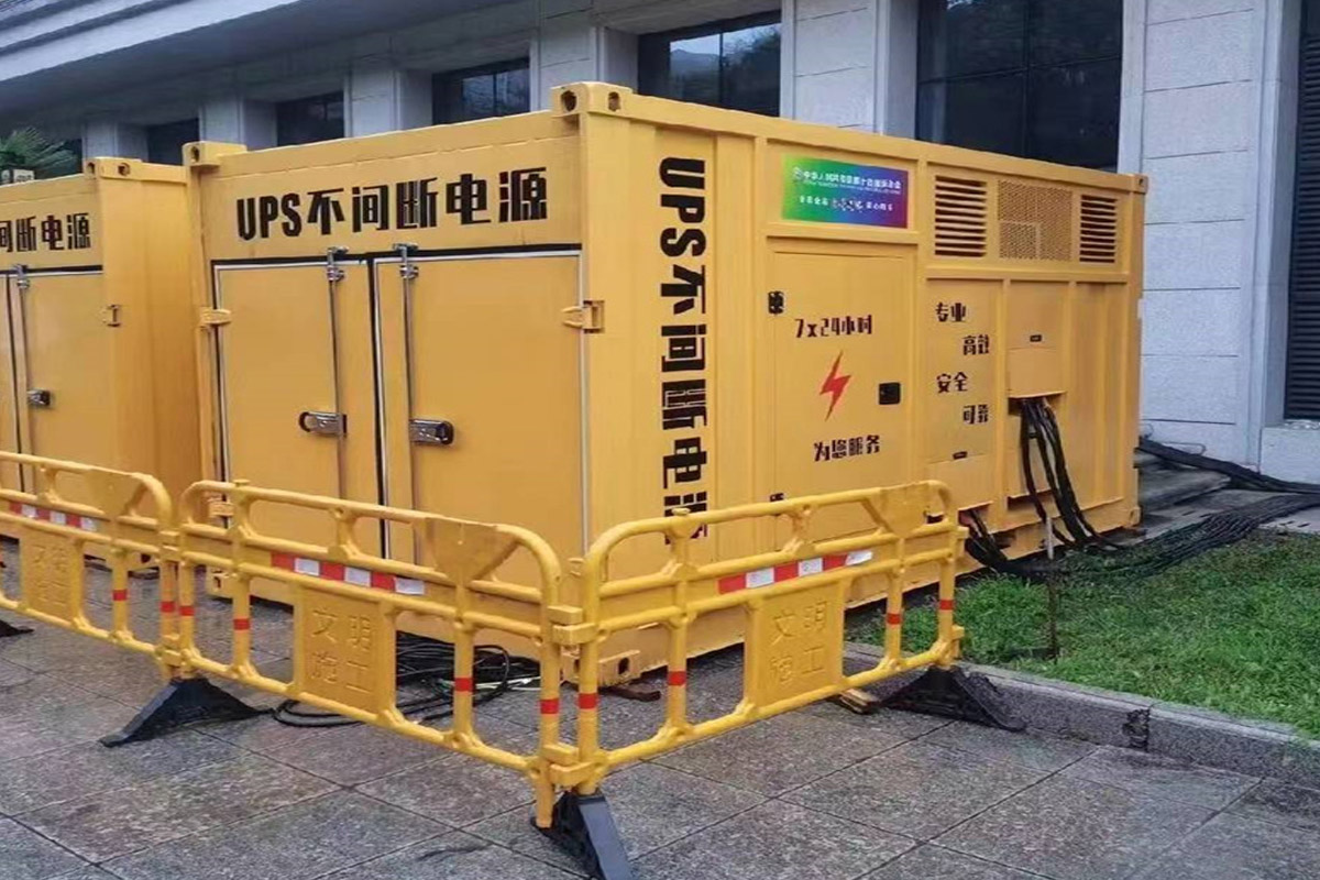 雨花台发电机租赁施工现场
